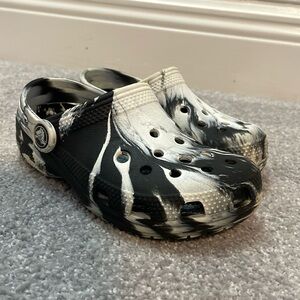 CROCS BOYS LITTLE KID CLASSIC MARBLE CLOG Size C11